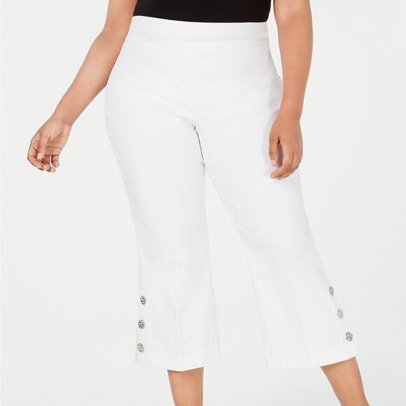 JM Collection Plus Size Button-Trim Cropped Pants White 0X 10 12 - Picture 2 of 12